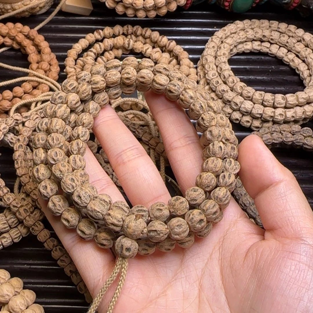 柏香籽/百香籽吊坠善*待