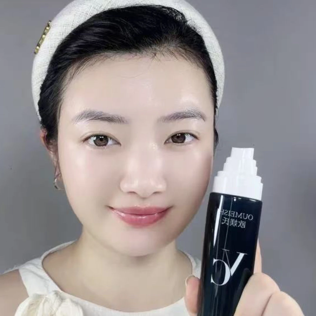 OUMEISHI欧媄氏VC焕颜喷雾