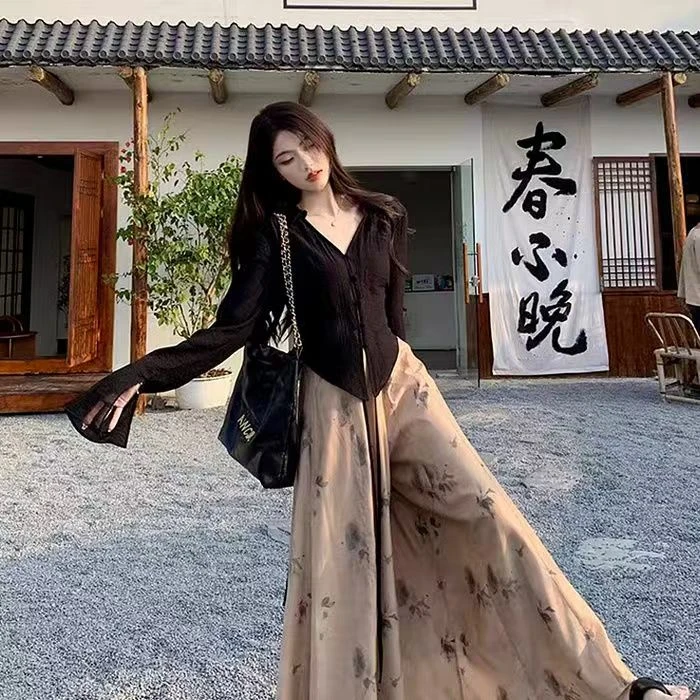 高级感新中式2025飘带上衣时尚水墨风高腰长款裤裙套装