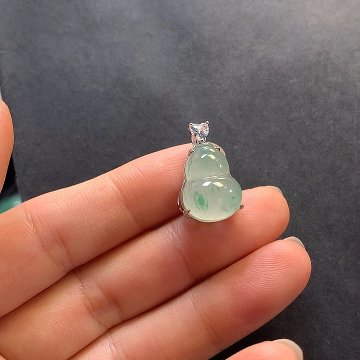 石英质玉银S925镶嵌颈饰