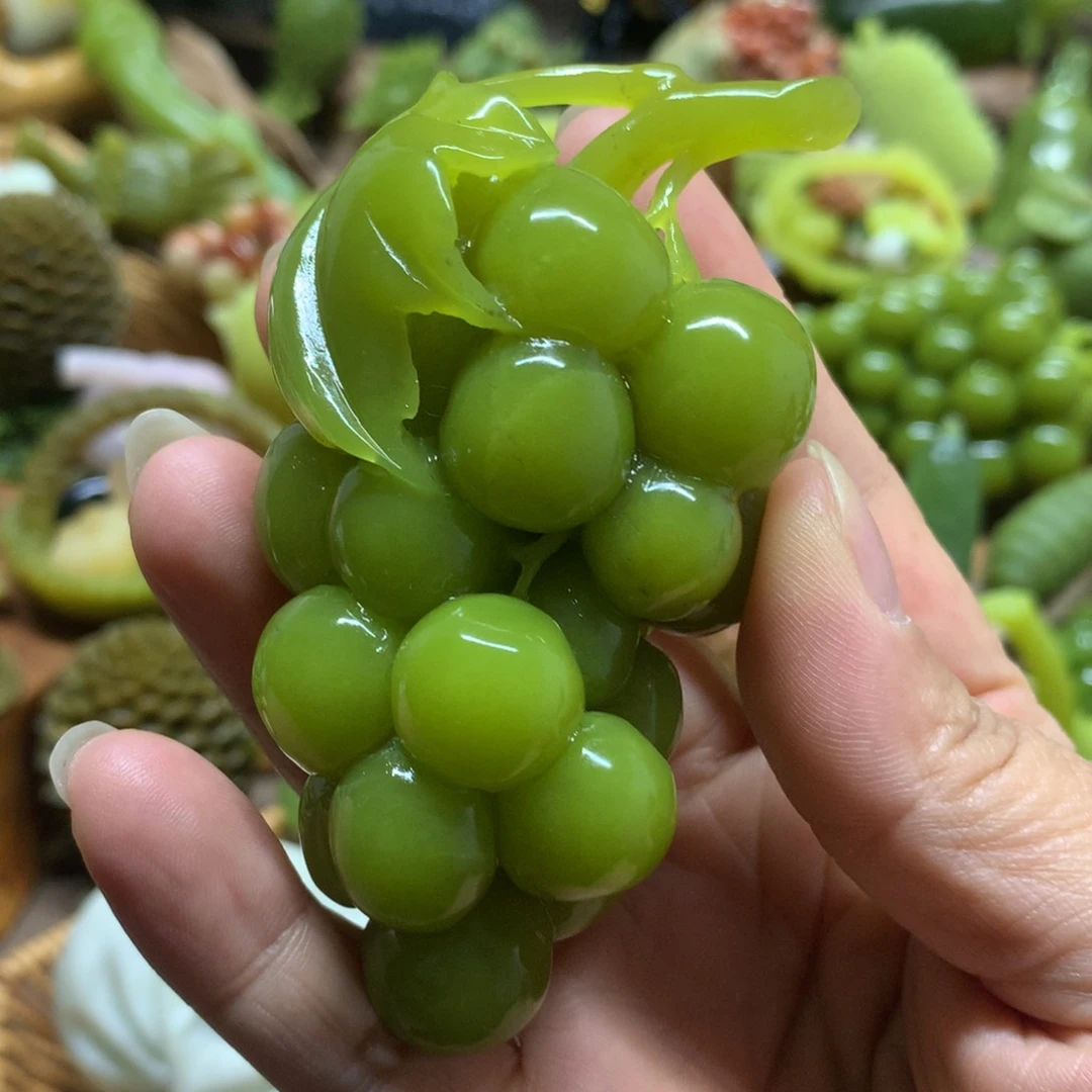蛇纹石玉摆件未镶嵌