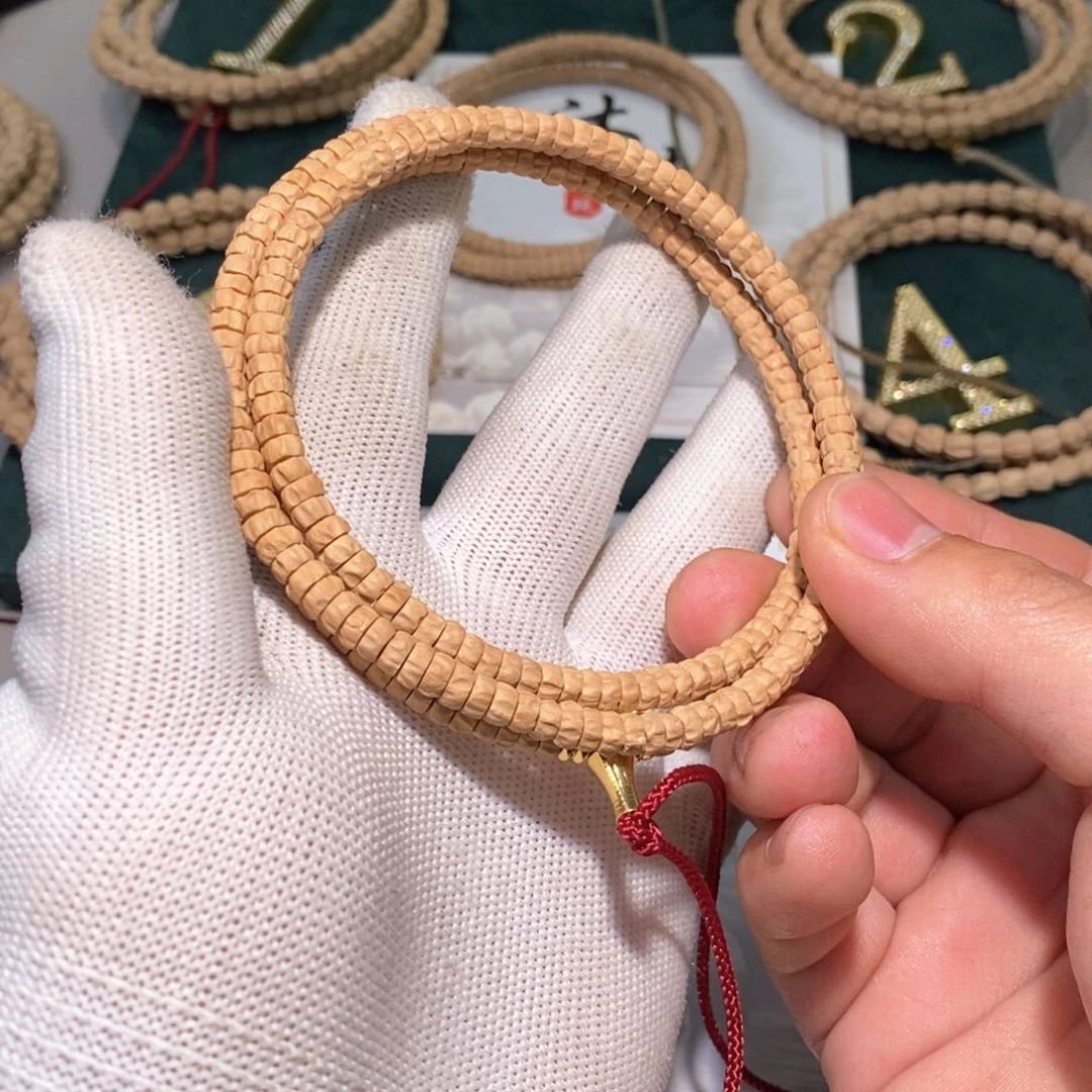 柏香籽/百香籽吊坠大****售