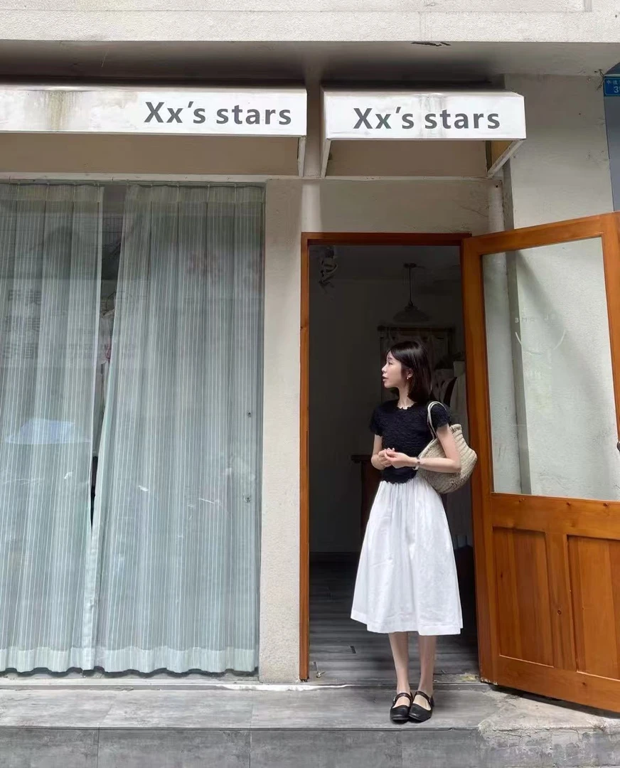 小众设计感肌理感短袖T恤女2025夏季新款白色高腰白色半身裙套装