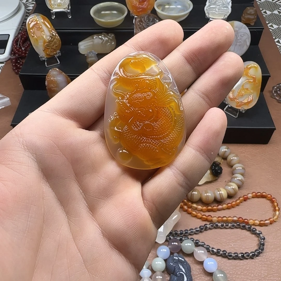 玛瑙/玉髓未镶嵌颈饰