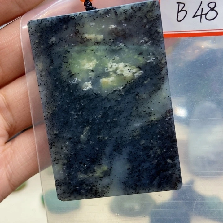 未镶嵌和田玉挂件