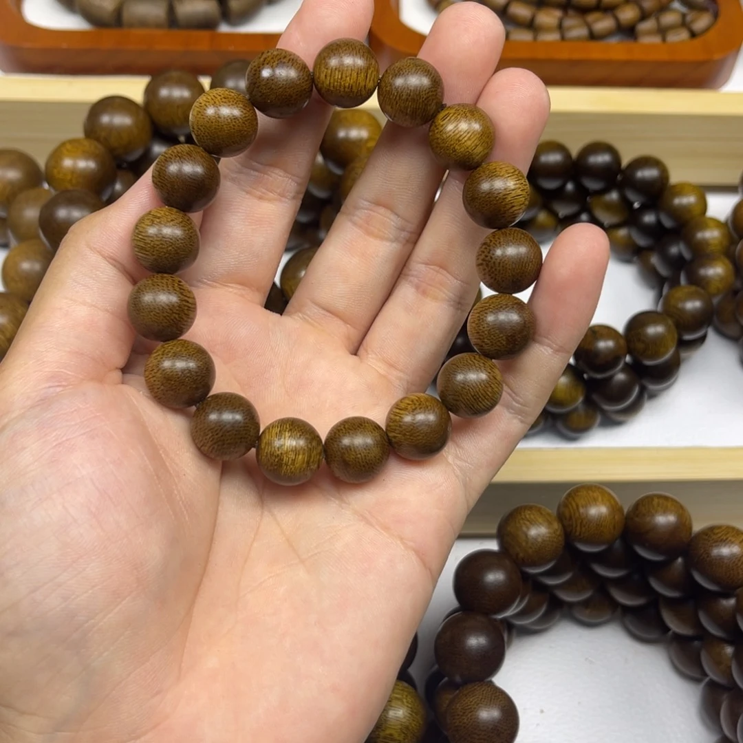 低***哥沉香手串越南芽庄黄棋楠1.2