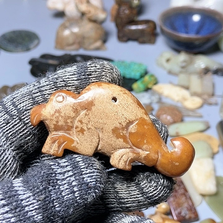 和田玉未镶嵌颈饰204