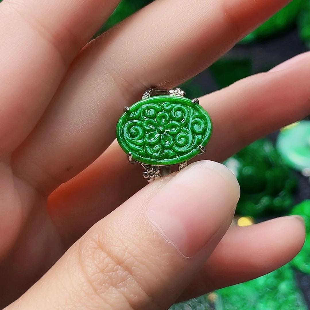 颈饰银S925镶嵌翡翠多样性