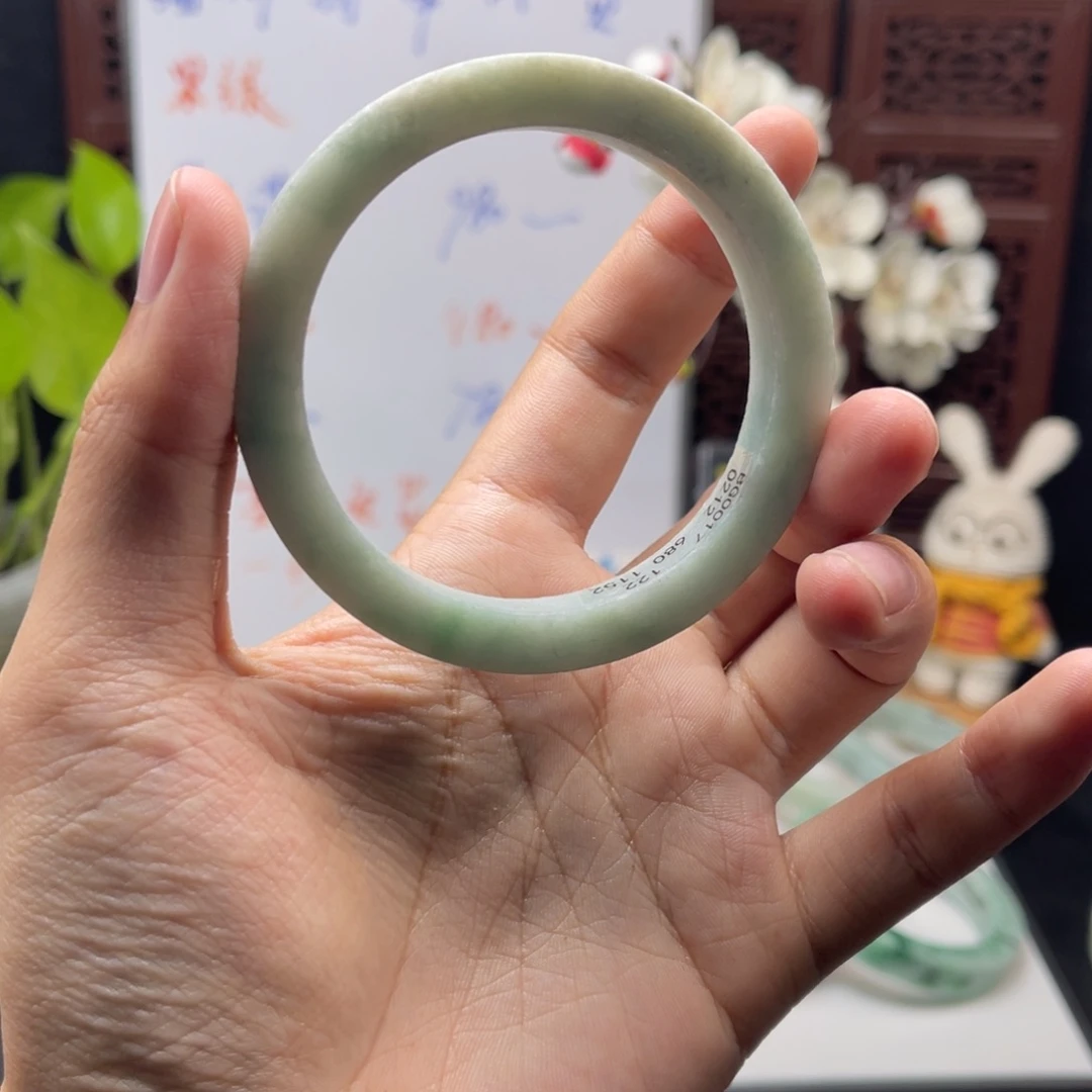 定制翡翠未镶嵌正圈