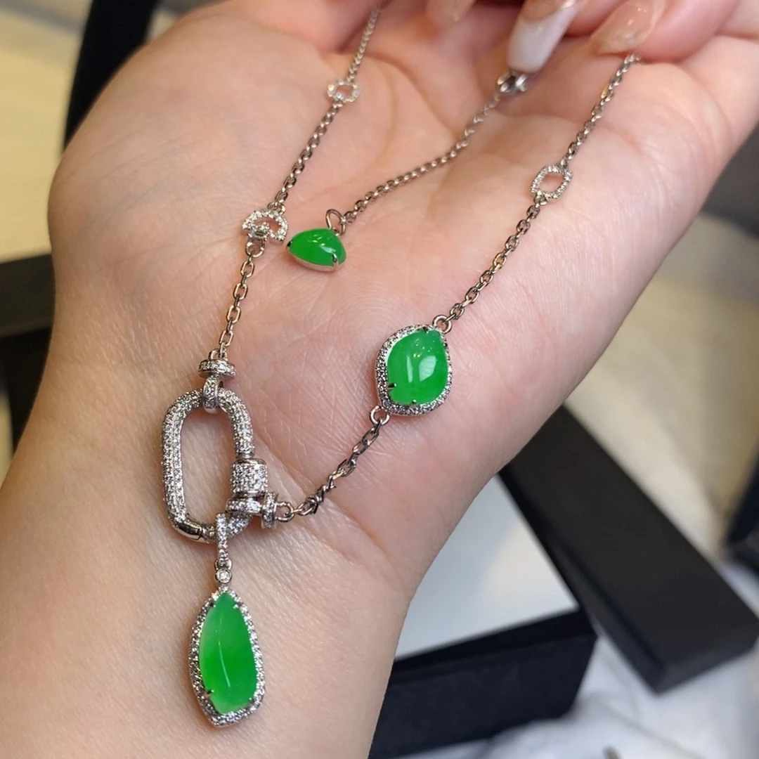 翡翠项链18K金镶嵌随形万能链