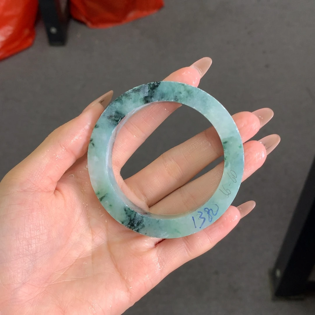 【闪购商品】定制翡翠翡翠手镯未镶嵌