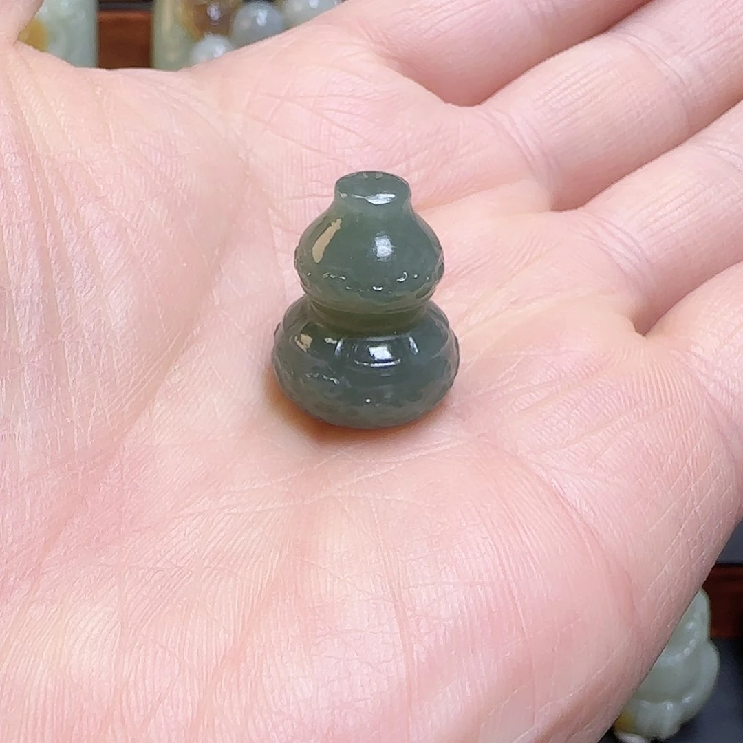 和田玉（糖玉）颈饰未镶嵌