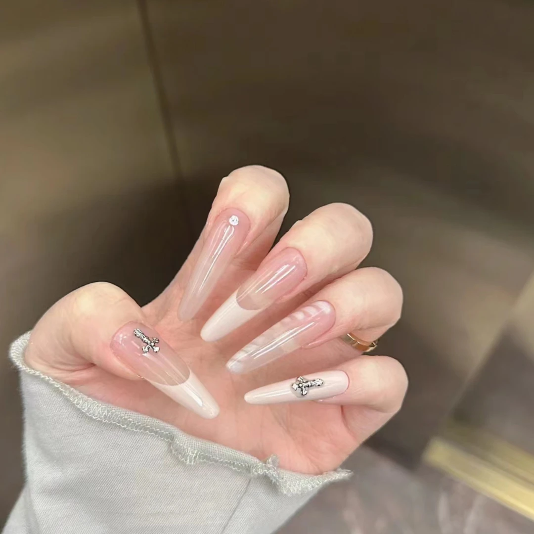 手工穿戴甲在逃公主纯欲仙女法式鳄鱼纹ins克罗心温柔气质穿戴甲