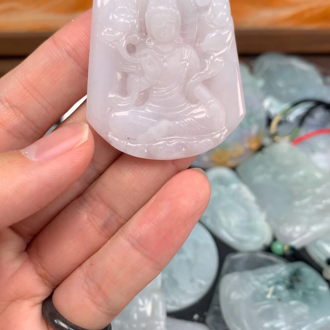 翡翠未镶嵌颈饰福利