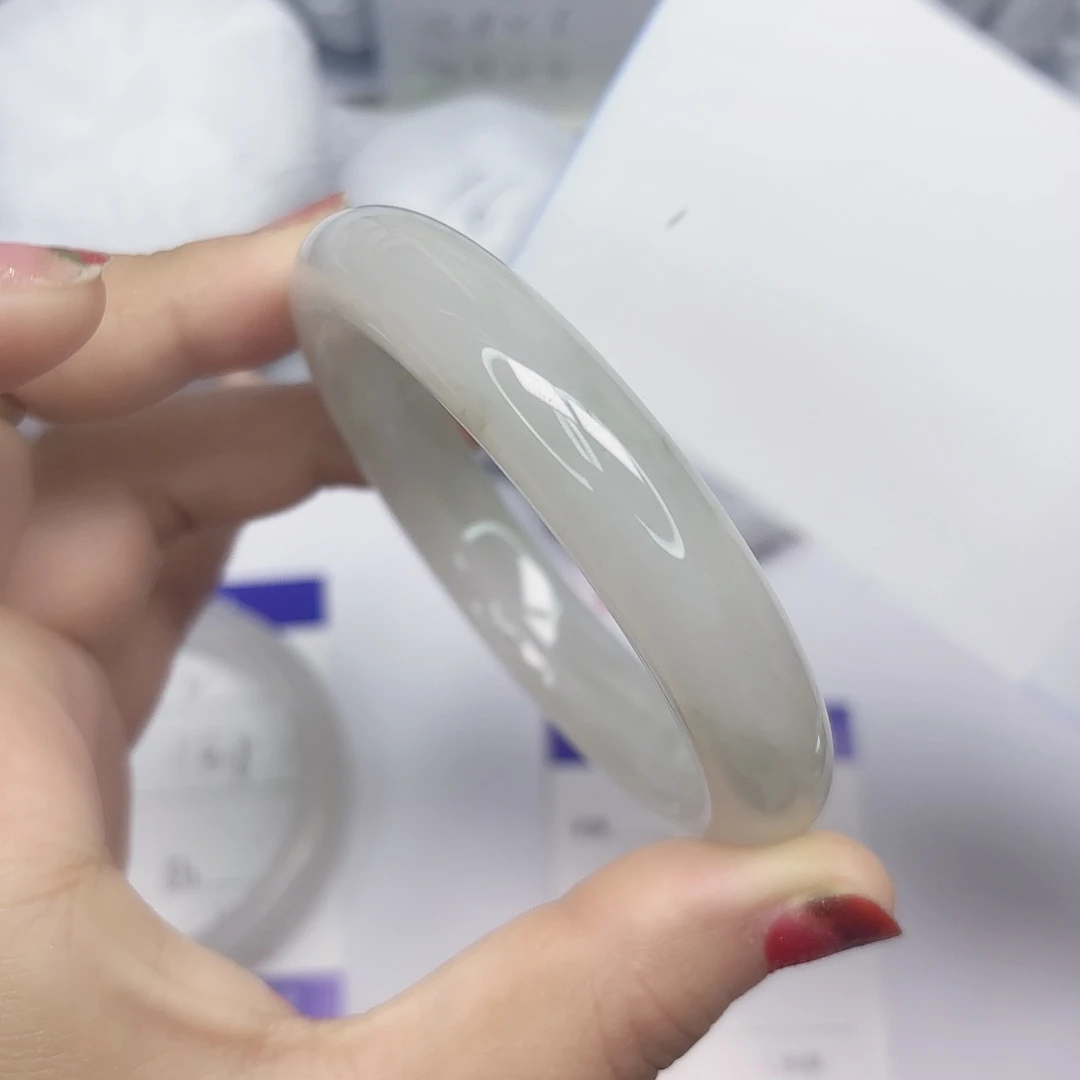 石英质玉未镶嵌手镯3/5960