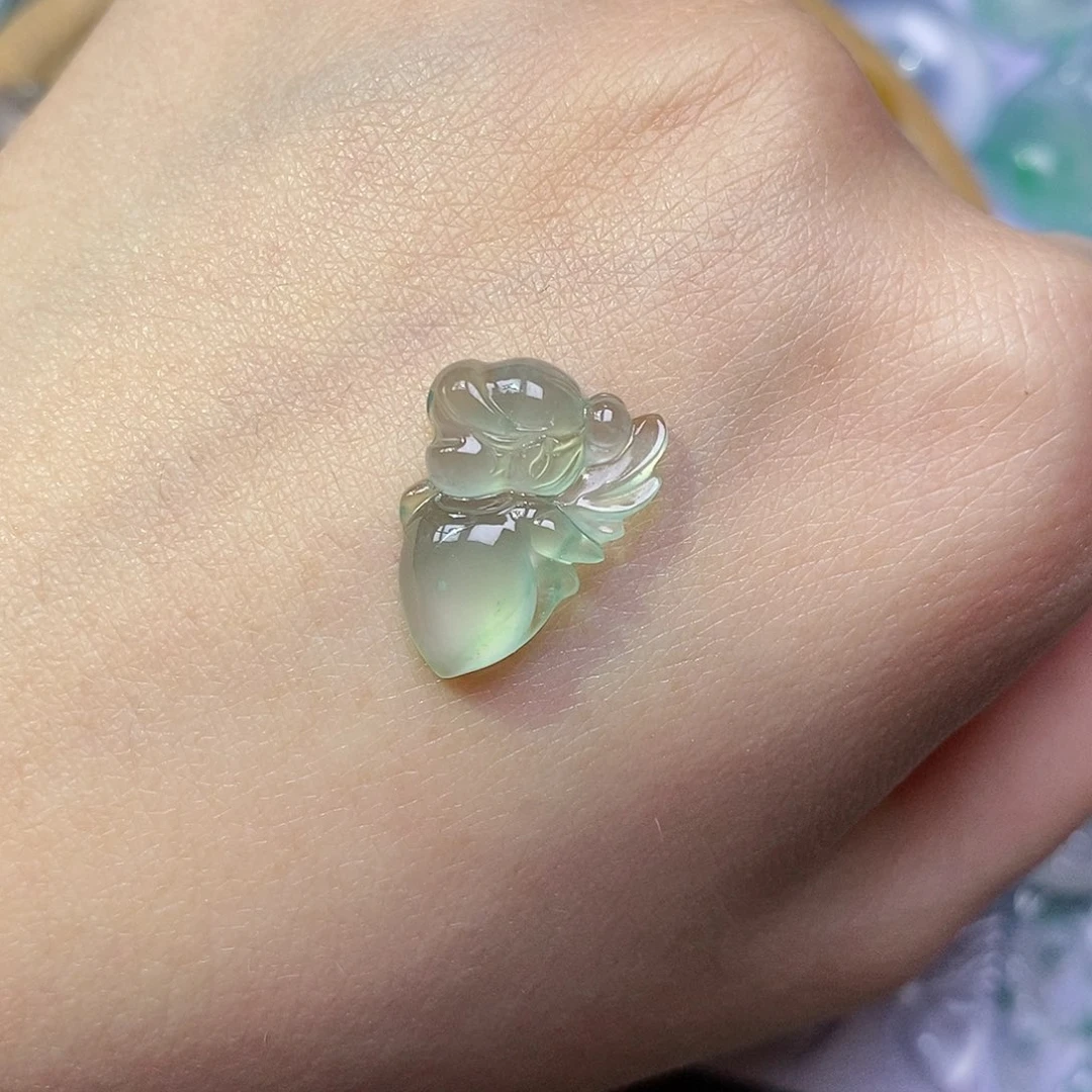 定制翡翠未镶嵌翡翠