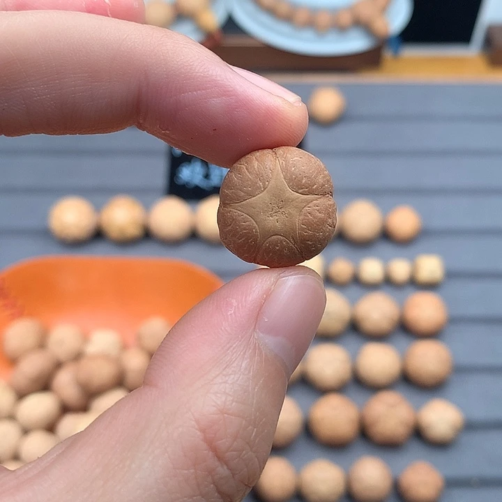 吊坠凤眼菩提18+五星，非质量问题开孔不退