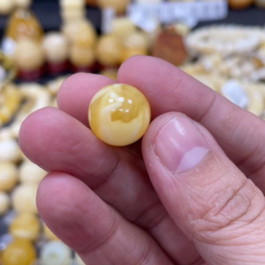 琥珀珠宝奇石未镶嵌企**冰14.6mm平头 不打孔