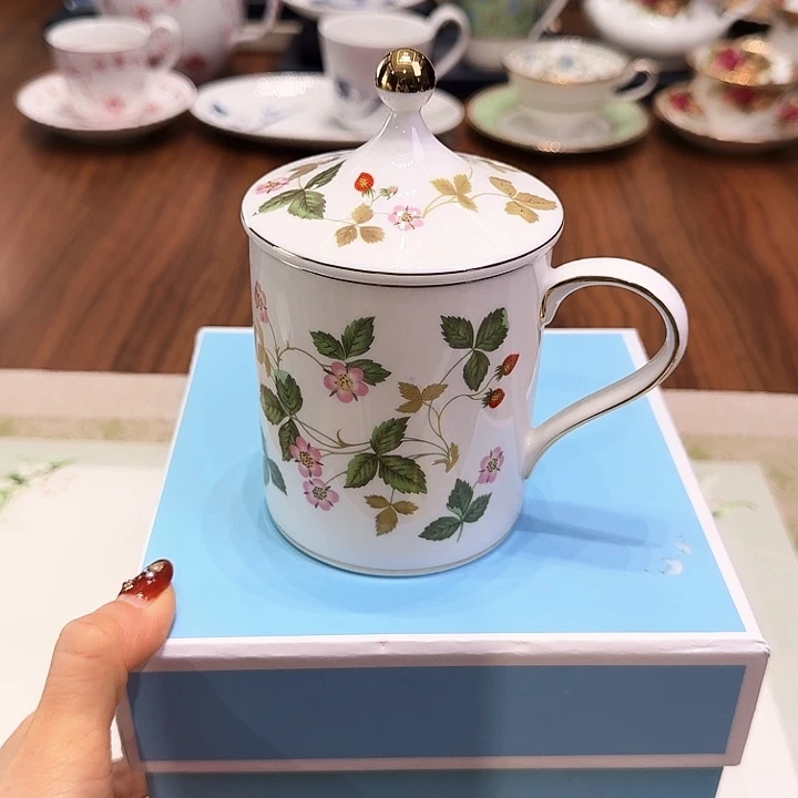瓷片杯子杯子杯杯子杯子水杯杯子
