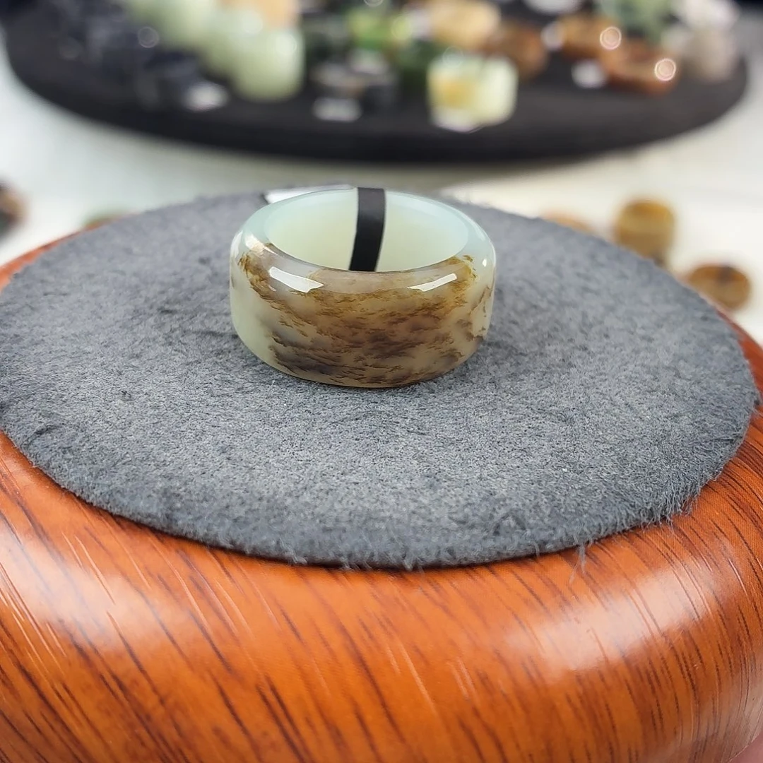 和田玉未镶嵌戒指b33俄白草花圆切18.3