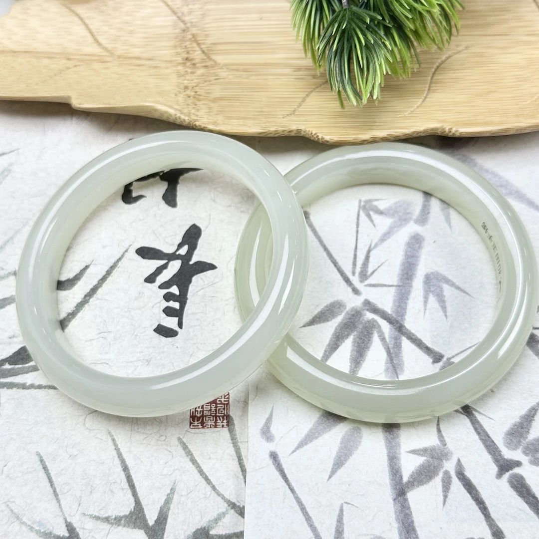 FRD07和田玉冰底晴水手镯多样性发其一