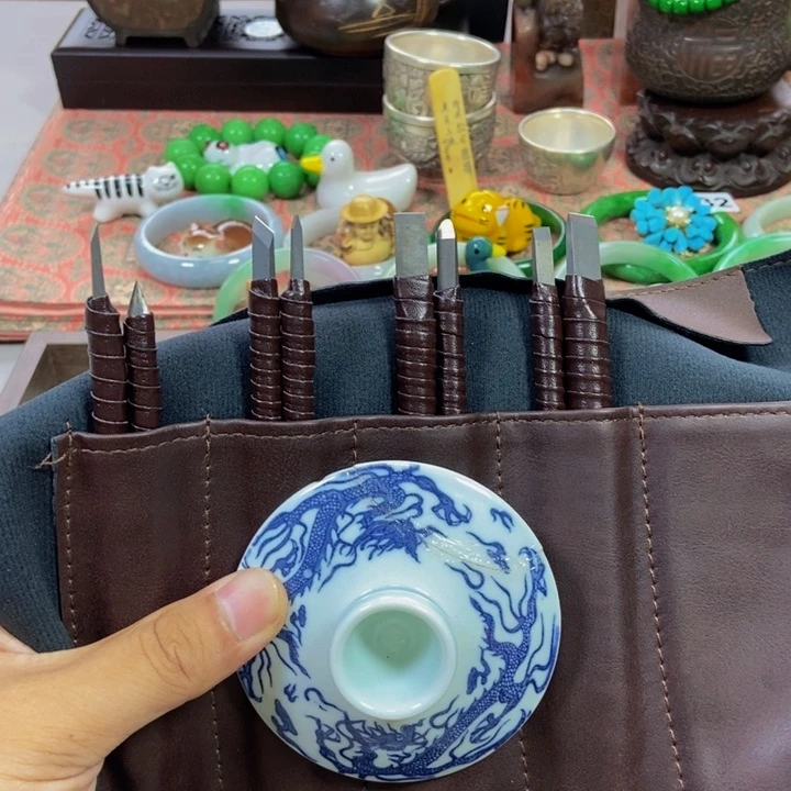 瓷片不会哈哈哈哈哈哈哈哈哈哈