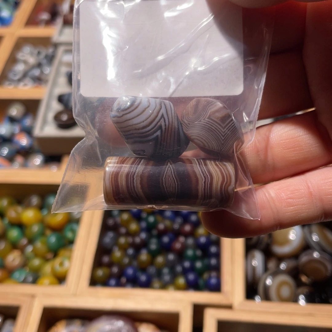 玛瑙/玉髓未镶嵌珠宝半成品