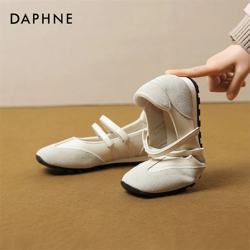 达芙妮法式银色玛丽珍鞋女鞋子2025新款小皮鞋丑萌德训鞋平底单鞋