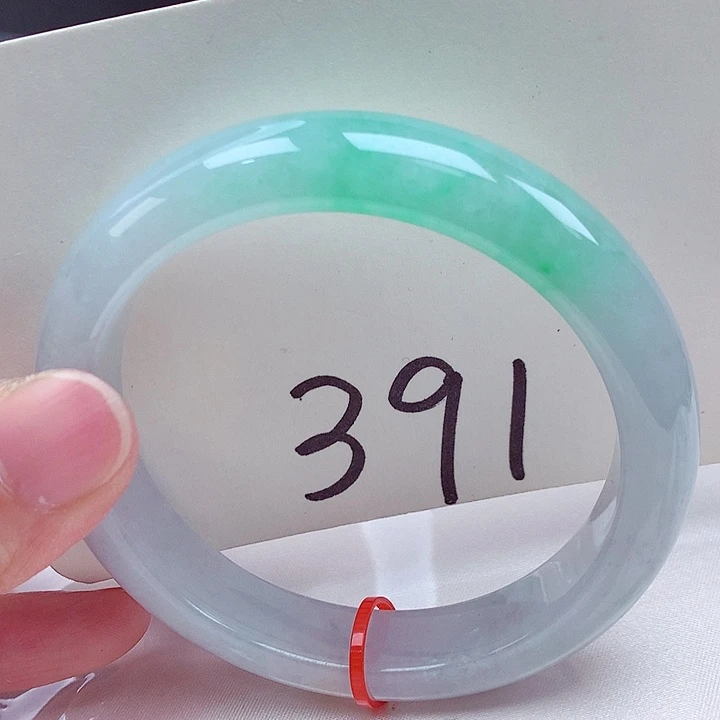 翡翠未镶嵌手镯翡翠