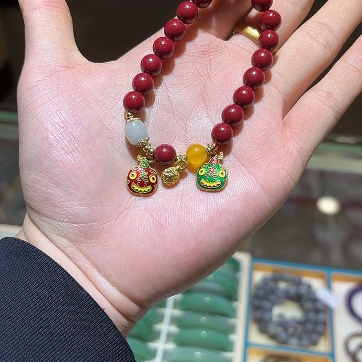 透闪石质玉手链未镶嵌