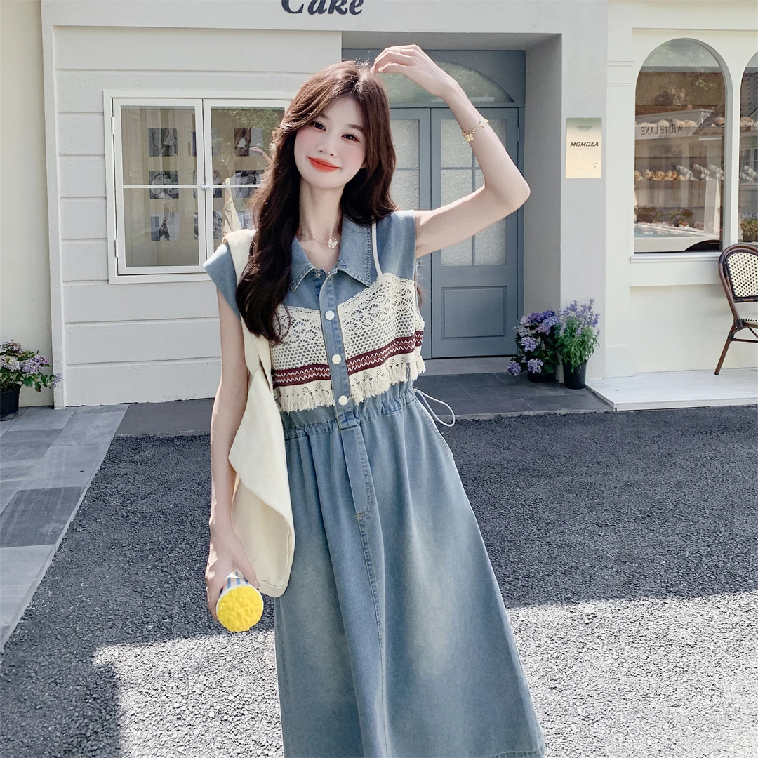 浅蓝色复古蕾丝拼接牛仔连衣裙女2025夏小个子抽绳收腰无袖衬衫裙