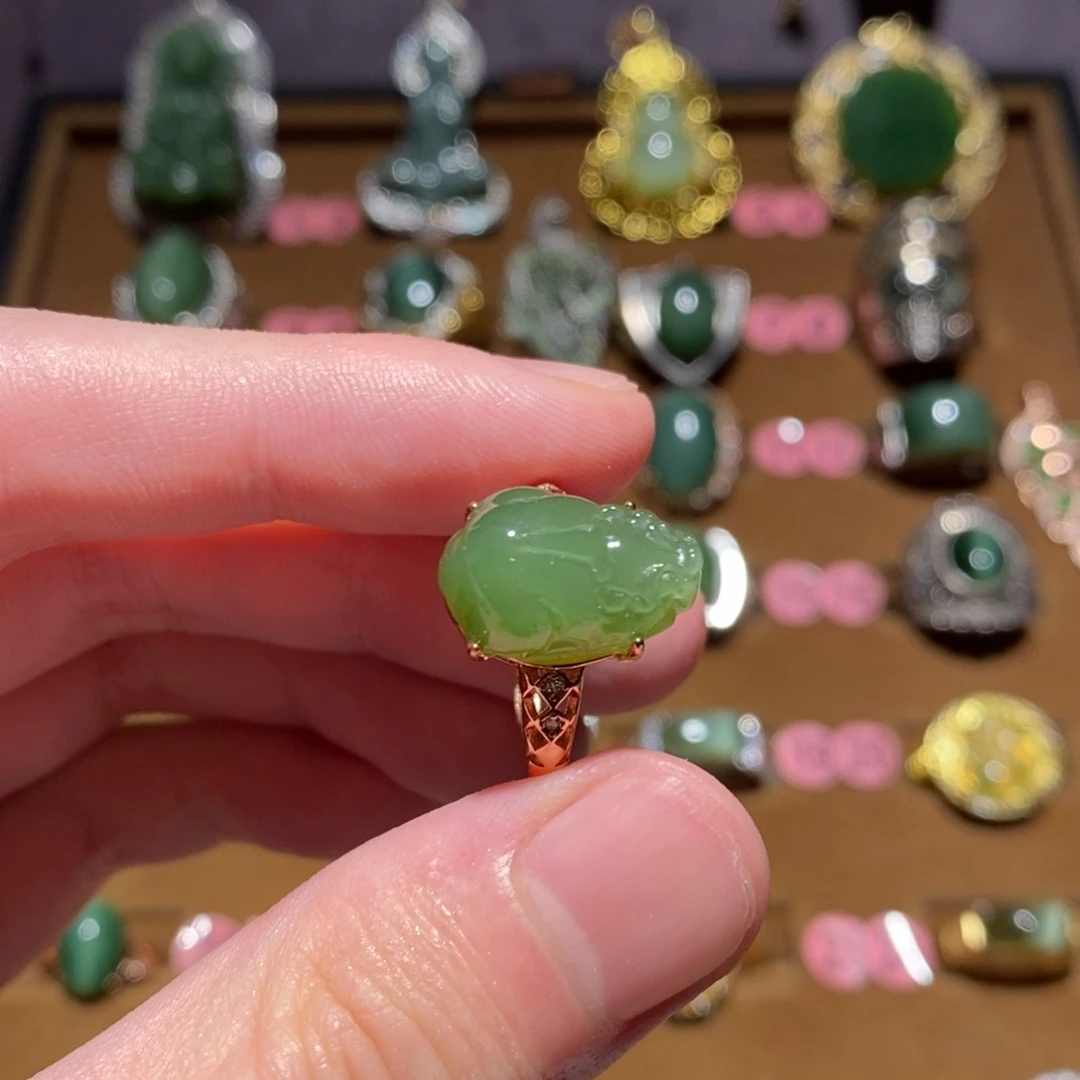 和田玉（碧玉）未镶嵌戒指