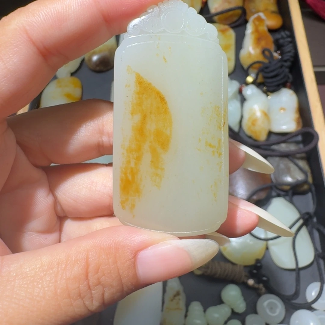 和田玉未镶嵌吊坠(不含链)