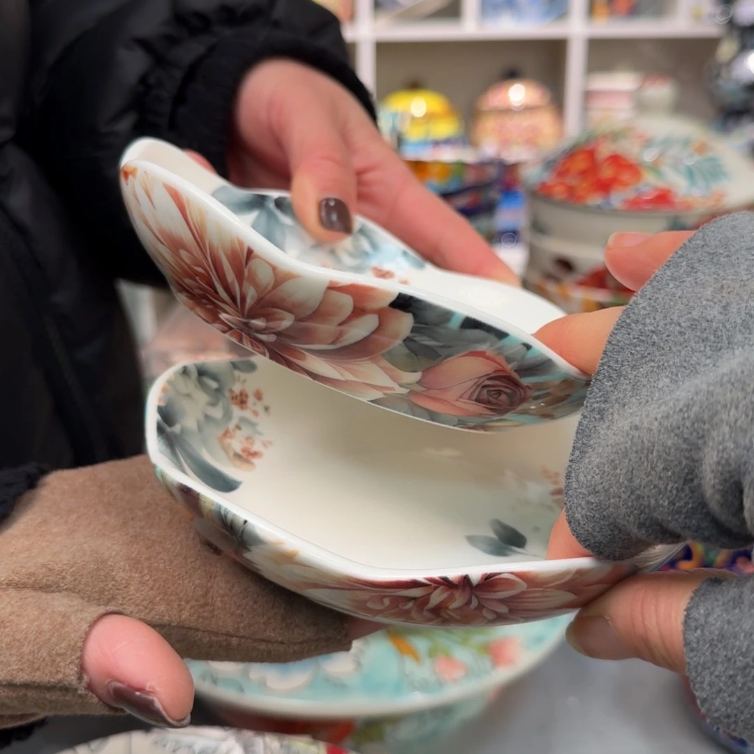 瓷5.5英寸牡丹花小碟2只