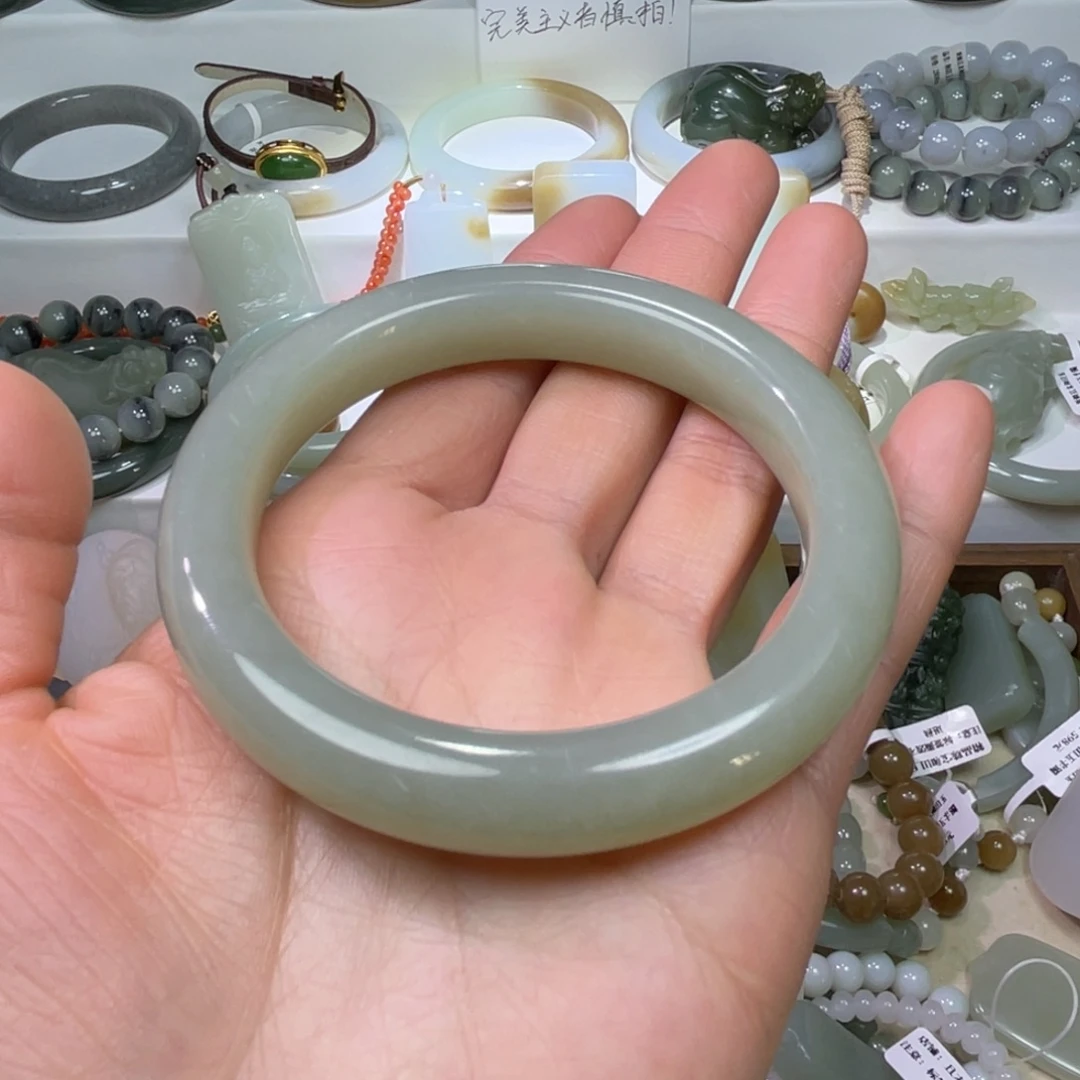 和田玉未镶嵌颈饰58-59圈口