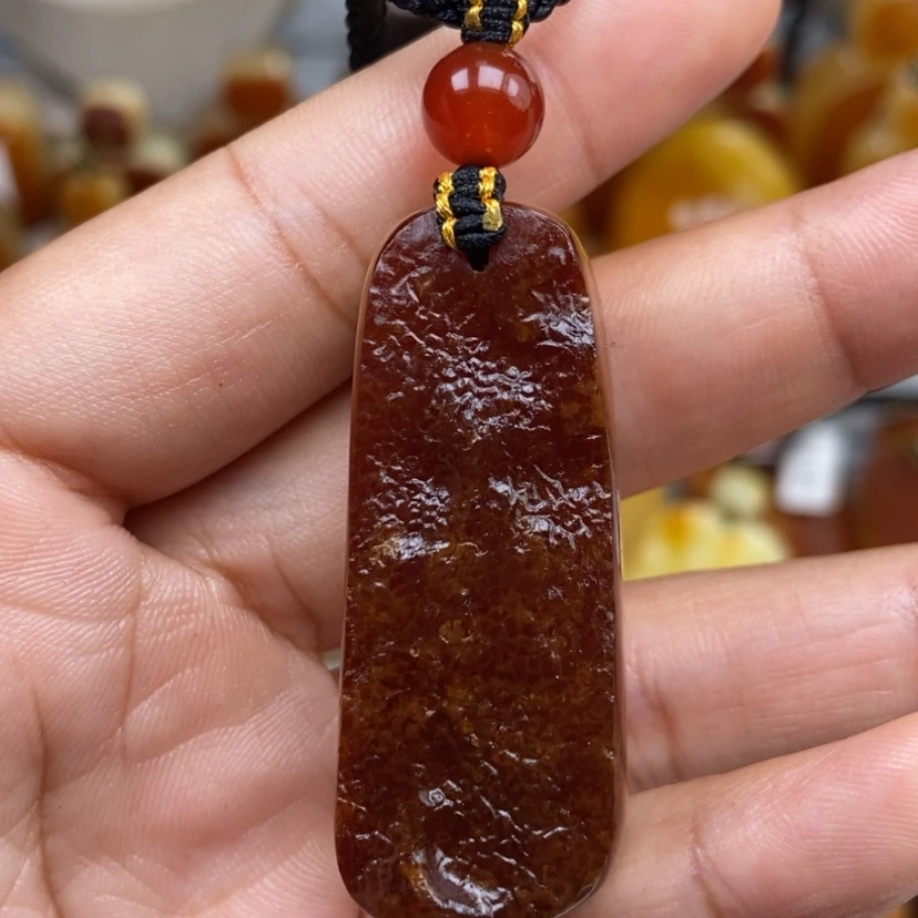 【闪购商品】琥珀颈饰未镶嵌