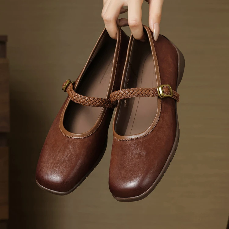 平底浅口一字扣带小单鞋女春季新款玛丽珍鞋软底小香风通勤奶奶鞋