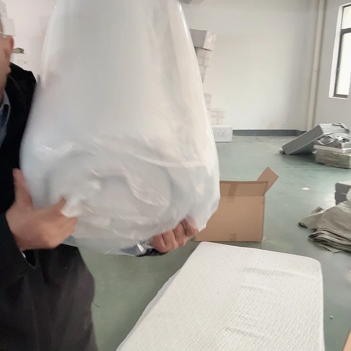 白色记忆棉床垫100*190