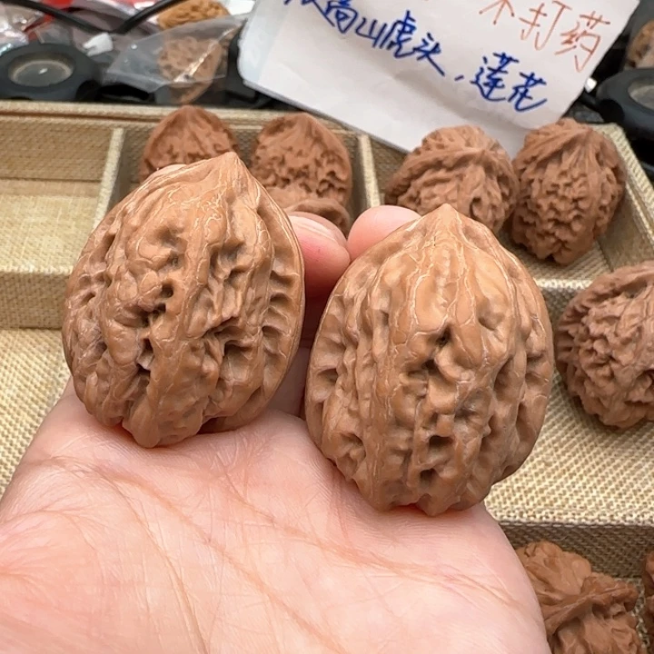 轻****把件文玩核桃野鸡核桃32