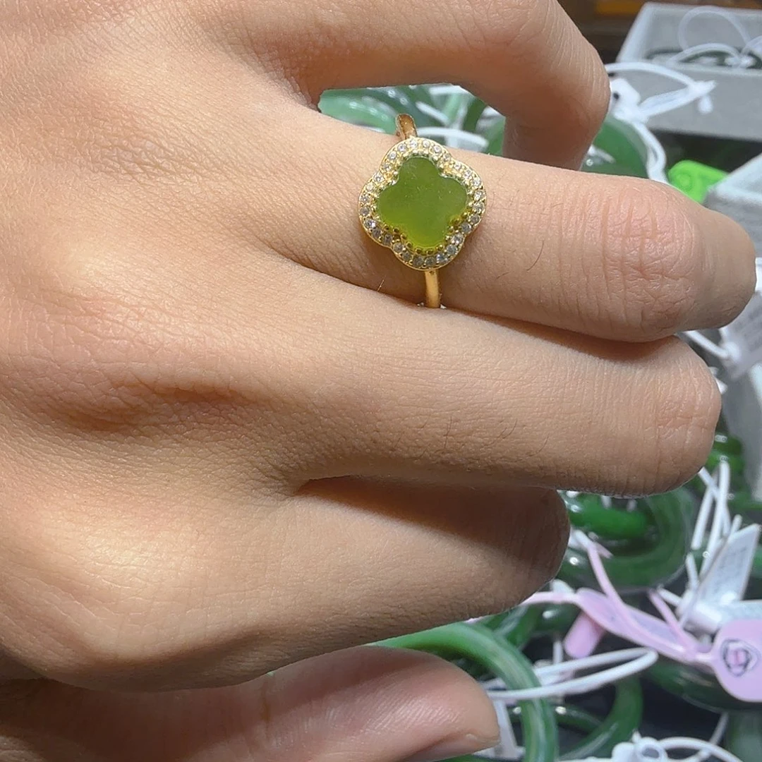 和田玉（碧玉）未镶嵌戒指