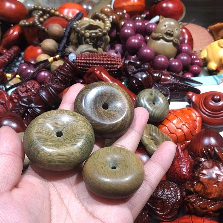 维腊木（绿檀）123665778999877