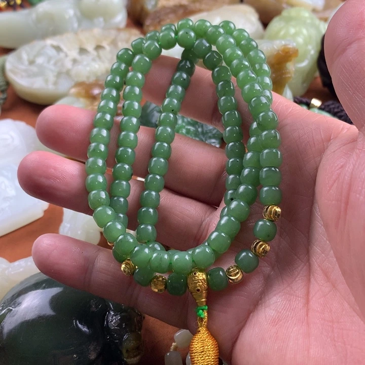 未镶嵌和田玉挂件