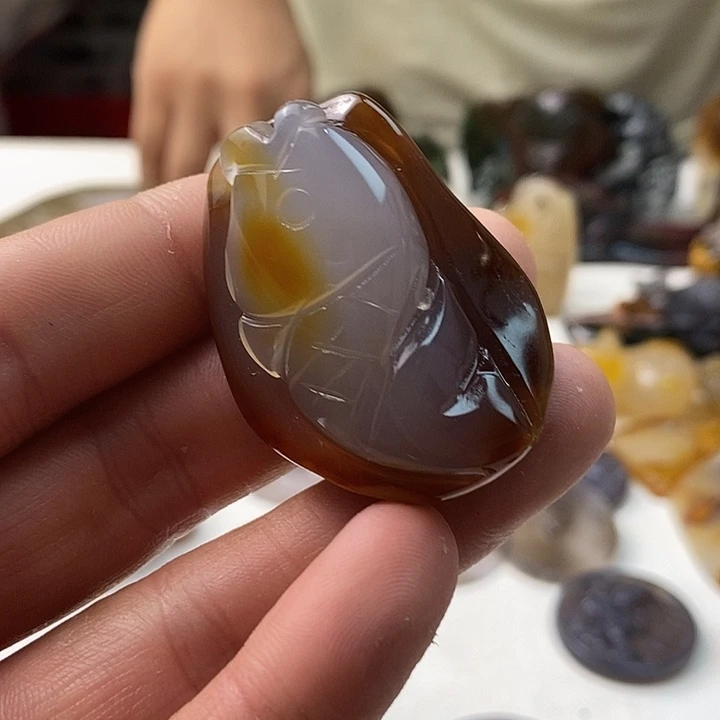 未镶嵌颈饰玛瑙/玉髓