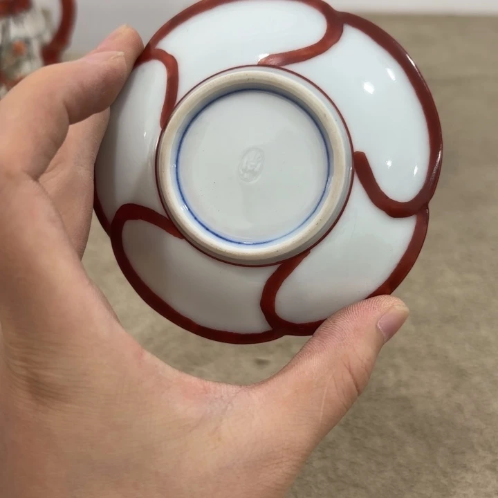 瓷片非常美丽好看的物品