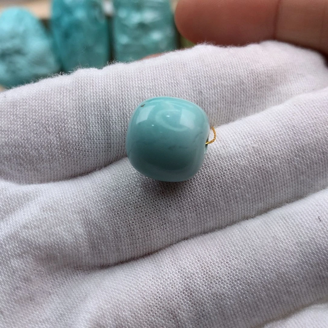 绿松石绿松石未镶嵌