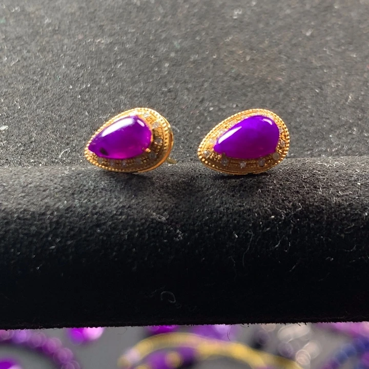 苏纪石（舒俱来）18K金镶嵌耳钉