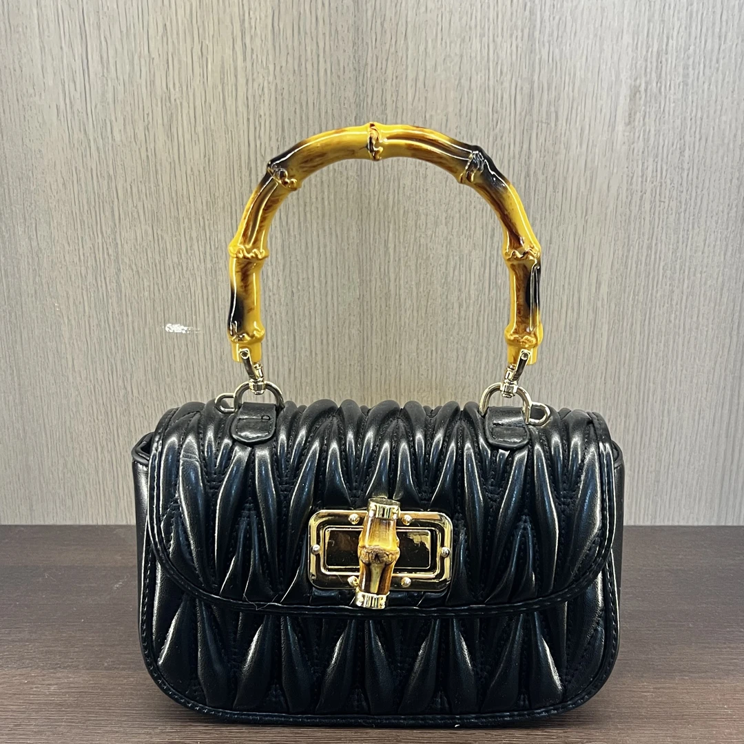 2025软面单肩斜挎包菱格小方包手拎包小众气质黑色腋下包B022