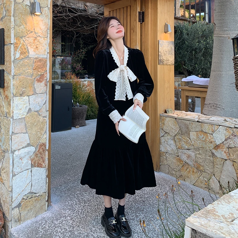 法式蝴蝶结系带蕾丝连衣裙女装2025春季新款超好看气质丝绒长裙子