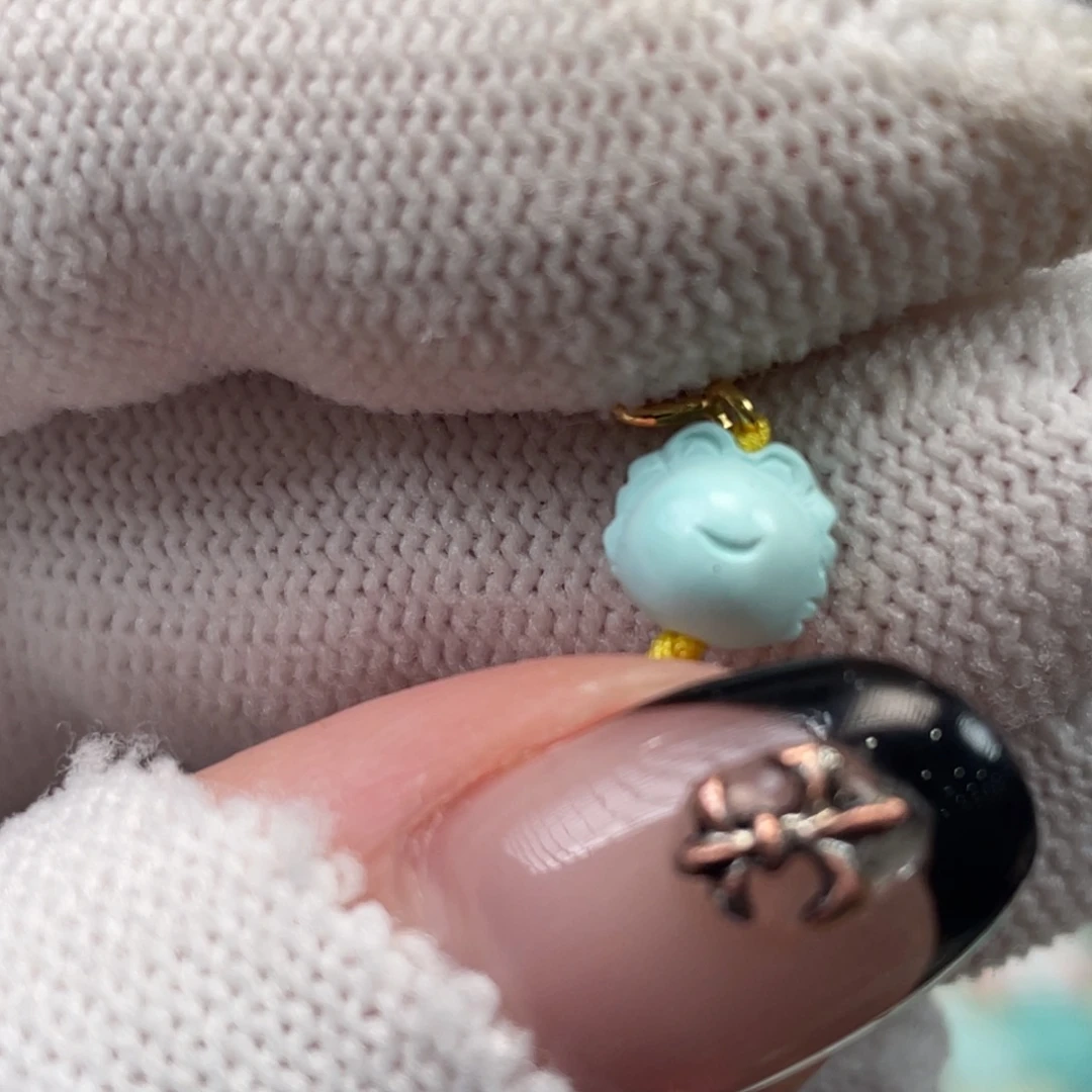 绿松石未镶嵌挂件