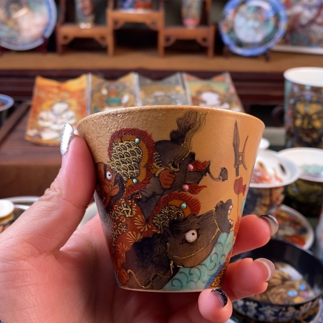 密***陈手工手绘陶瓷拉姆一套